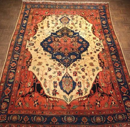 Fine Persian Farahan rug, Late19