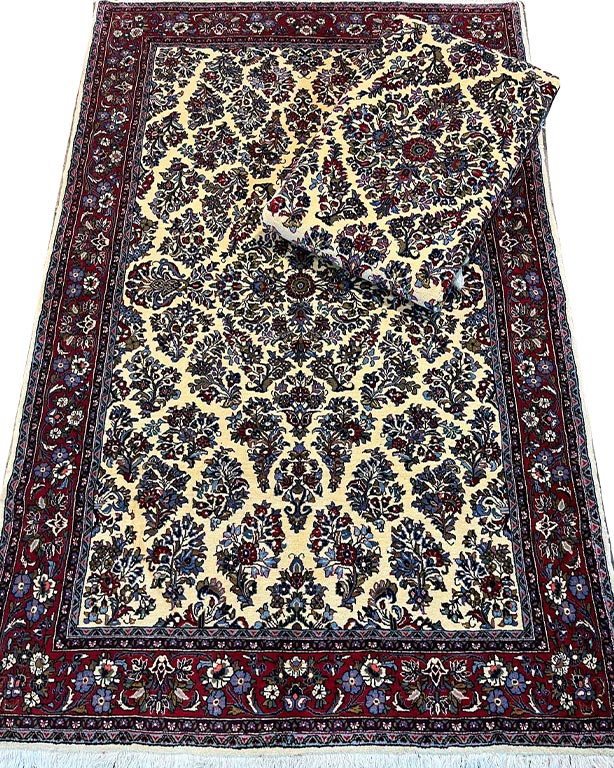 Sarouk Rug 4'7